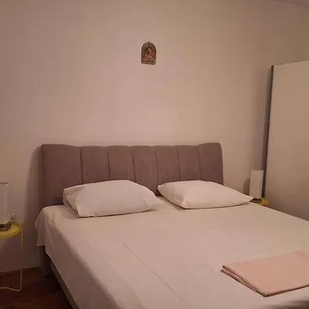 Apartment Hana Zadar