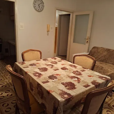 Apartment Hana Zadar