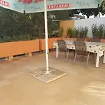 شقة Hana زادار