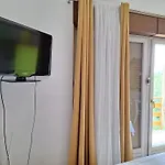 Hana شقة زادار