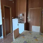 Hana شقة زادار