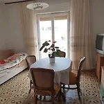 شقة Hana