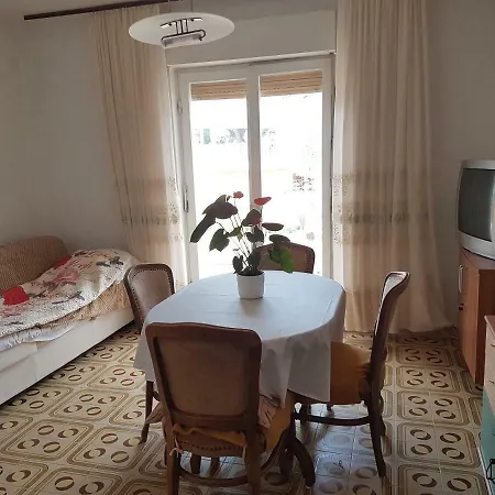 Апартаменти Hana